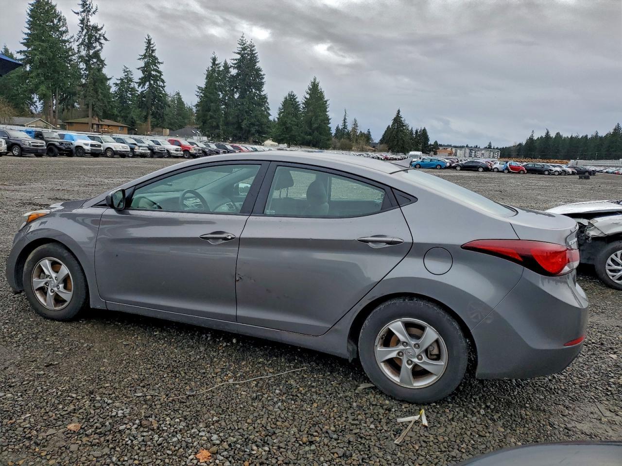 2014 HYUNDAI ELANTRA
