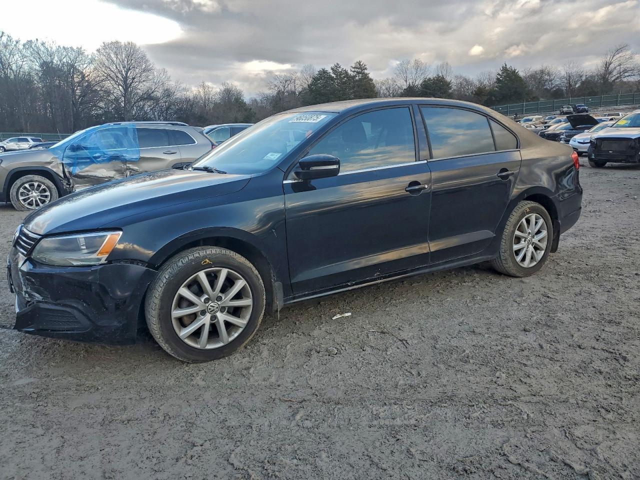 2011 VOLKSWAGEN JETTA