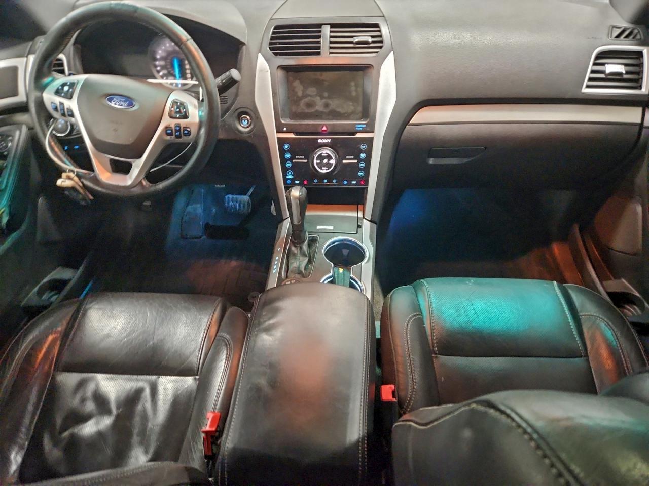 2015 FORD Explorer Sport Trac