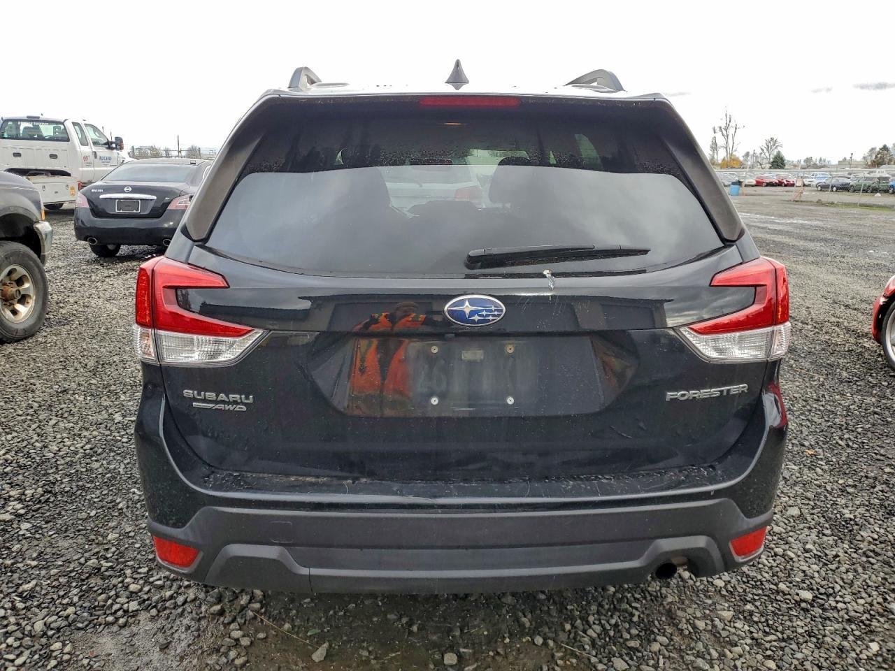 2020 SUBARU FORESTER