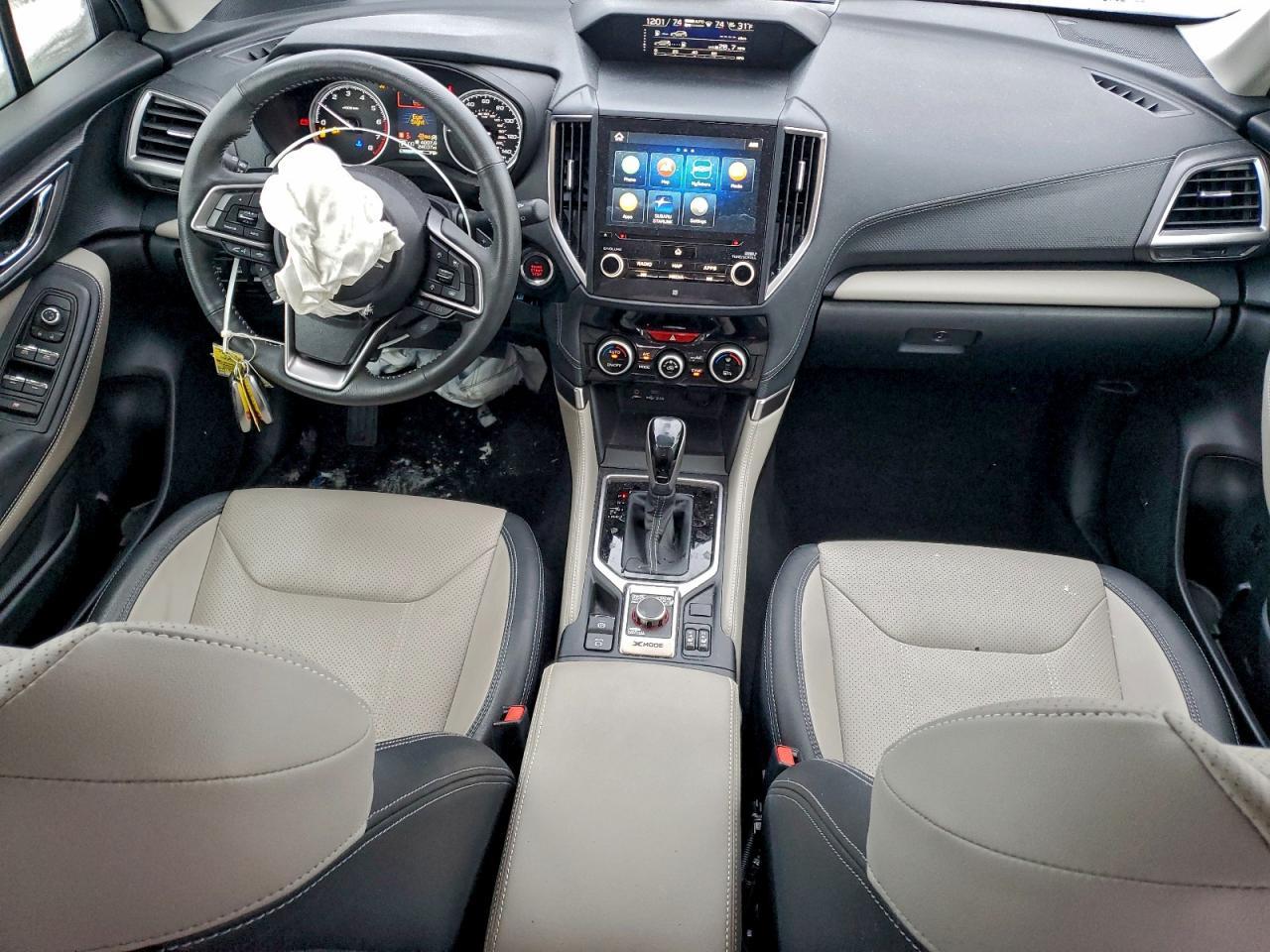2022 SUBARU FORESTER