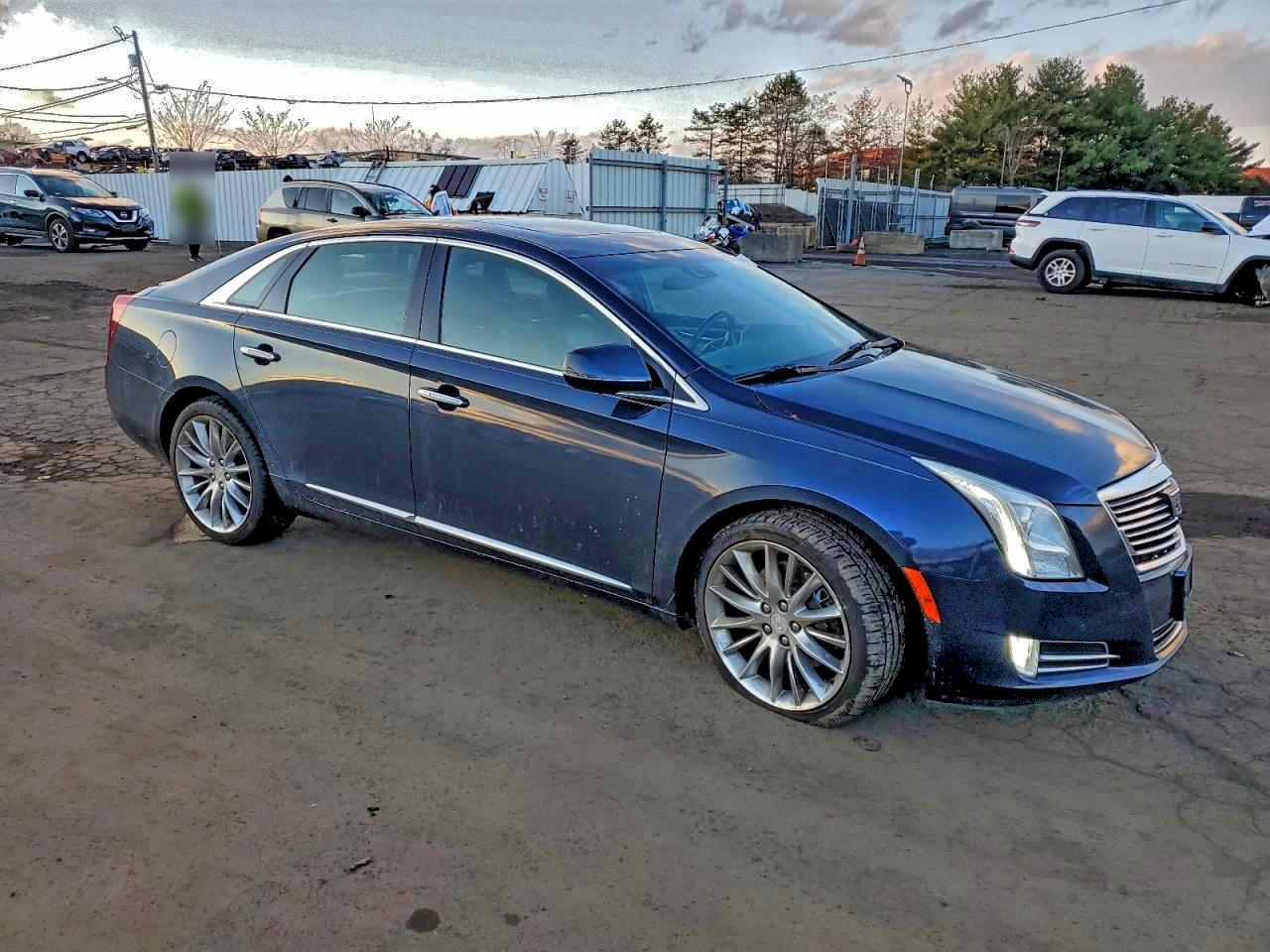 2016 CADILLAC XTS