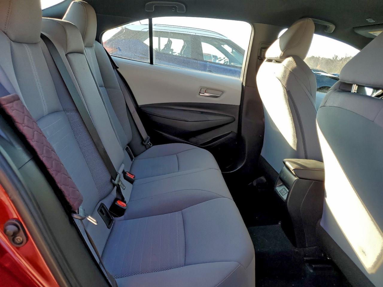 2024 TOYOTA COROLLA