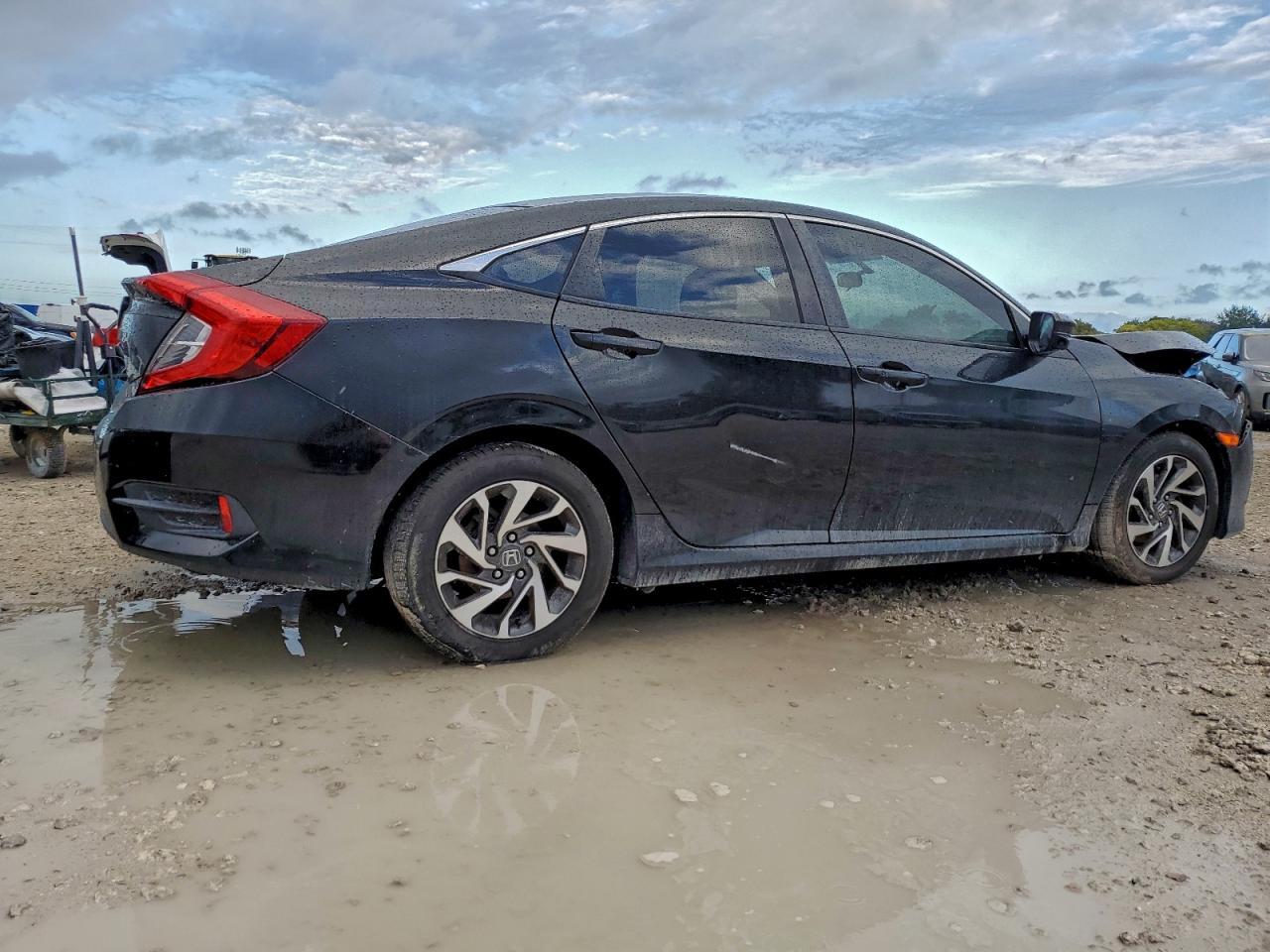 2016 HONDA CIVIC