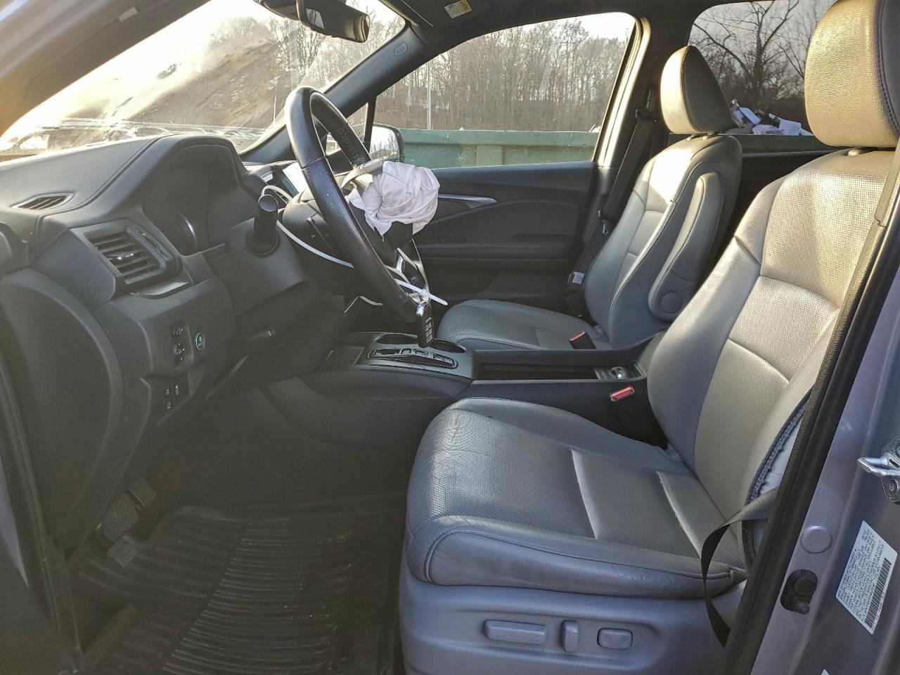 2023 HONDA Passport