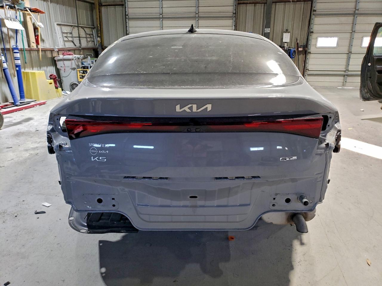 2025 KIA K5