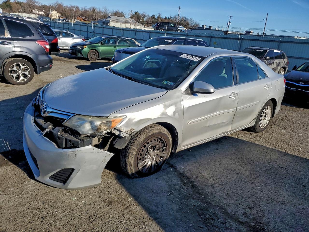 2014 TOYOTA CAMRY