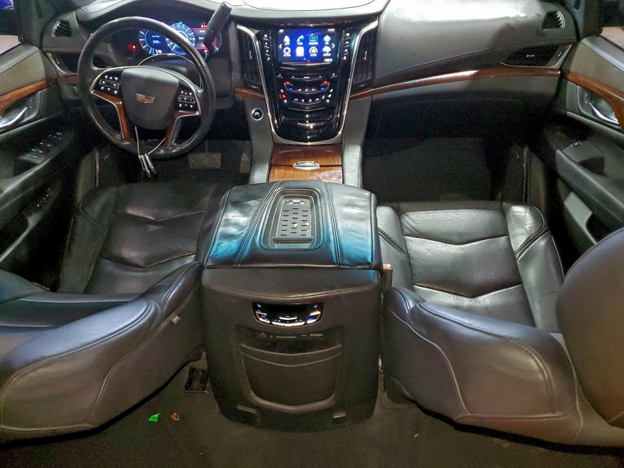 2016 CADILLAC Escalade ESV