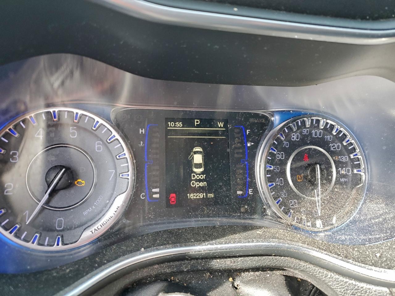 2016 CHRYSLER 200