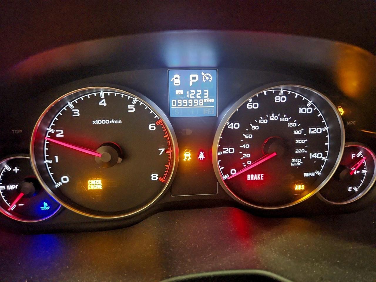 2014 SUBARU Legacy