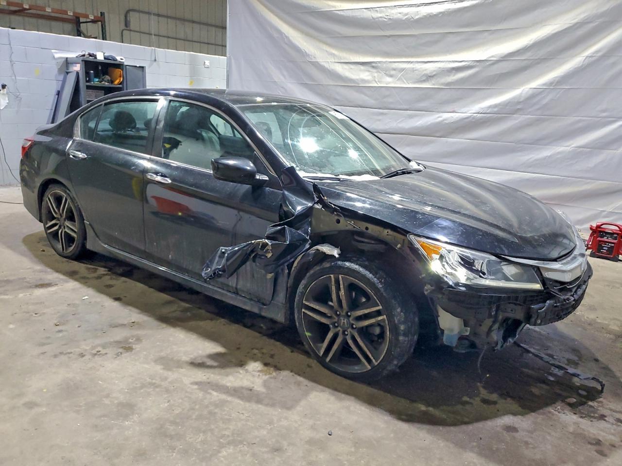 2017 HONDA ACCORD