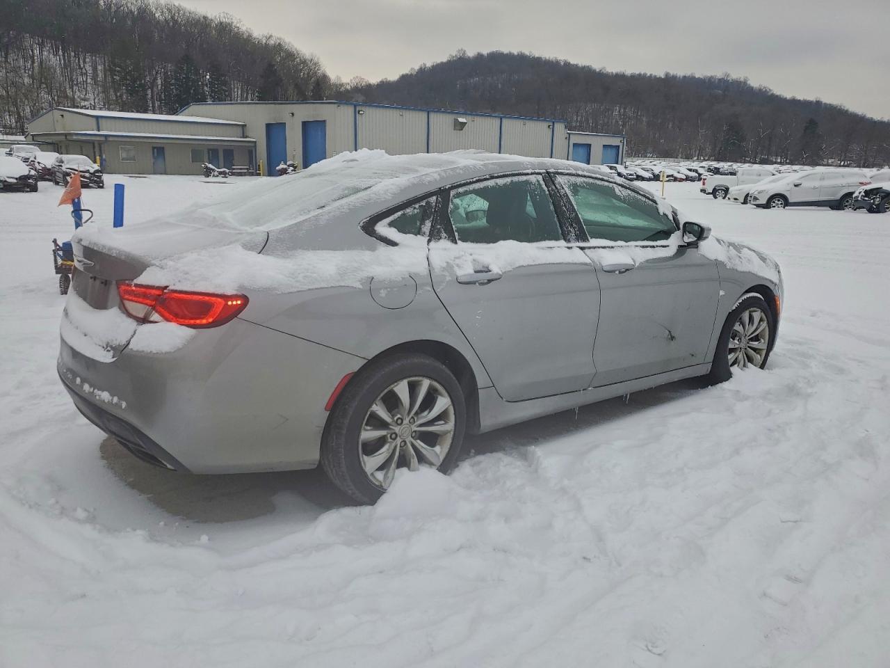 2015 CHRYSLER 200