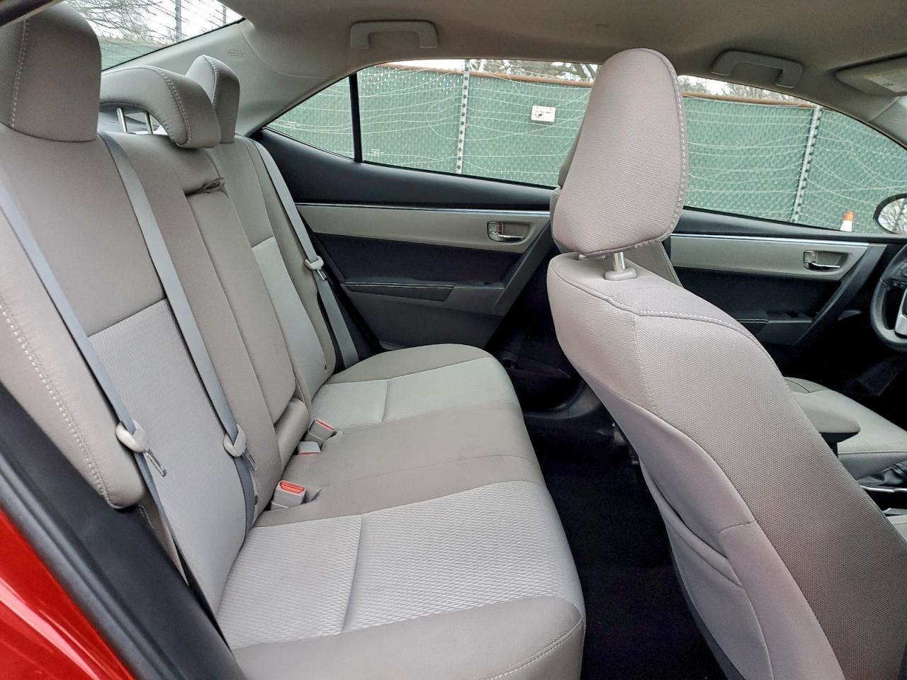 2016 TOYOTA COROLLA