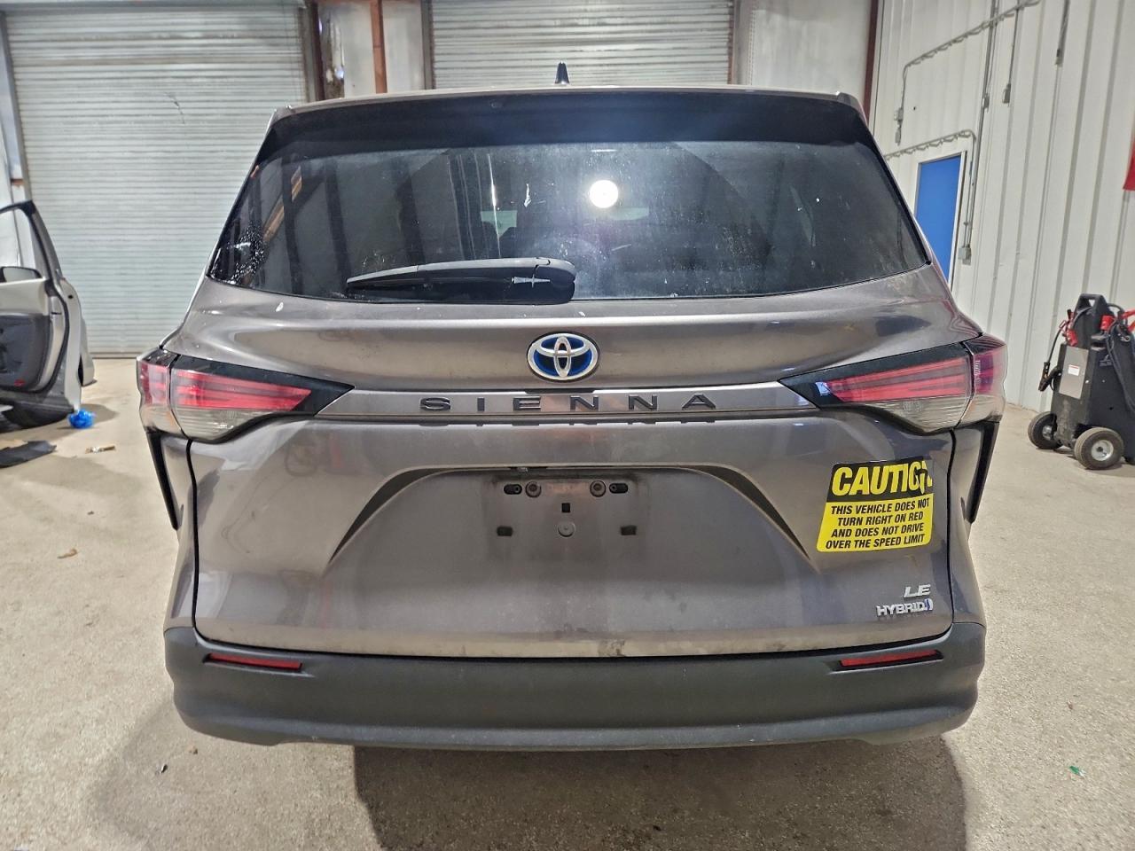 2022 TOYOTA SIENNA