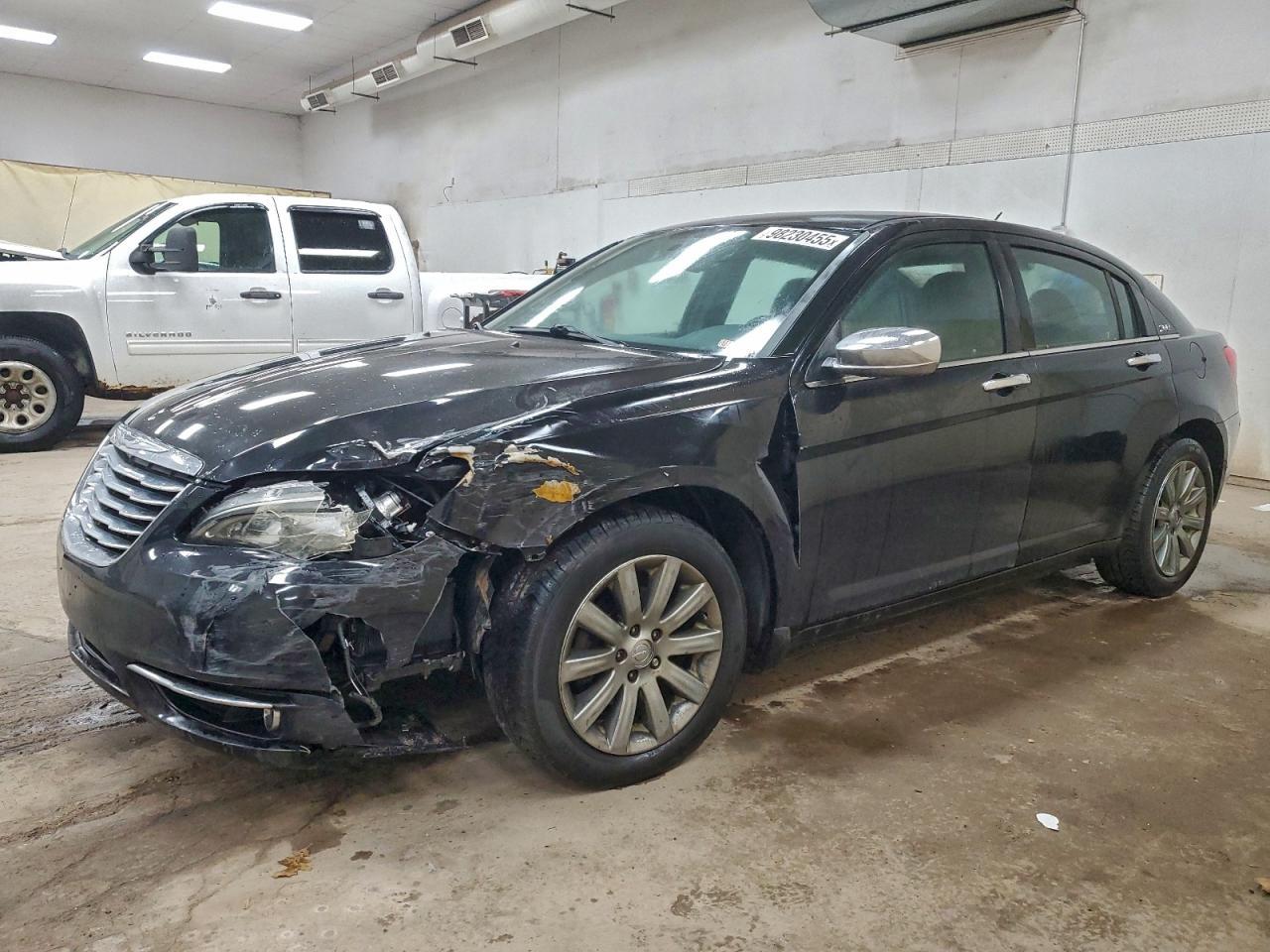 2014 CHRYSLER 200