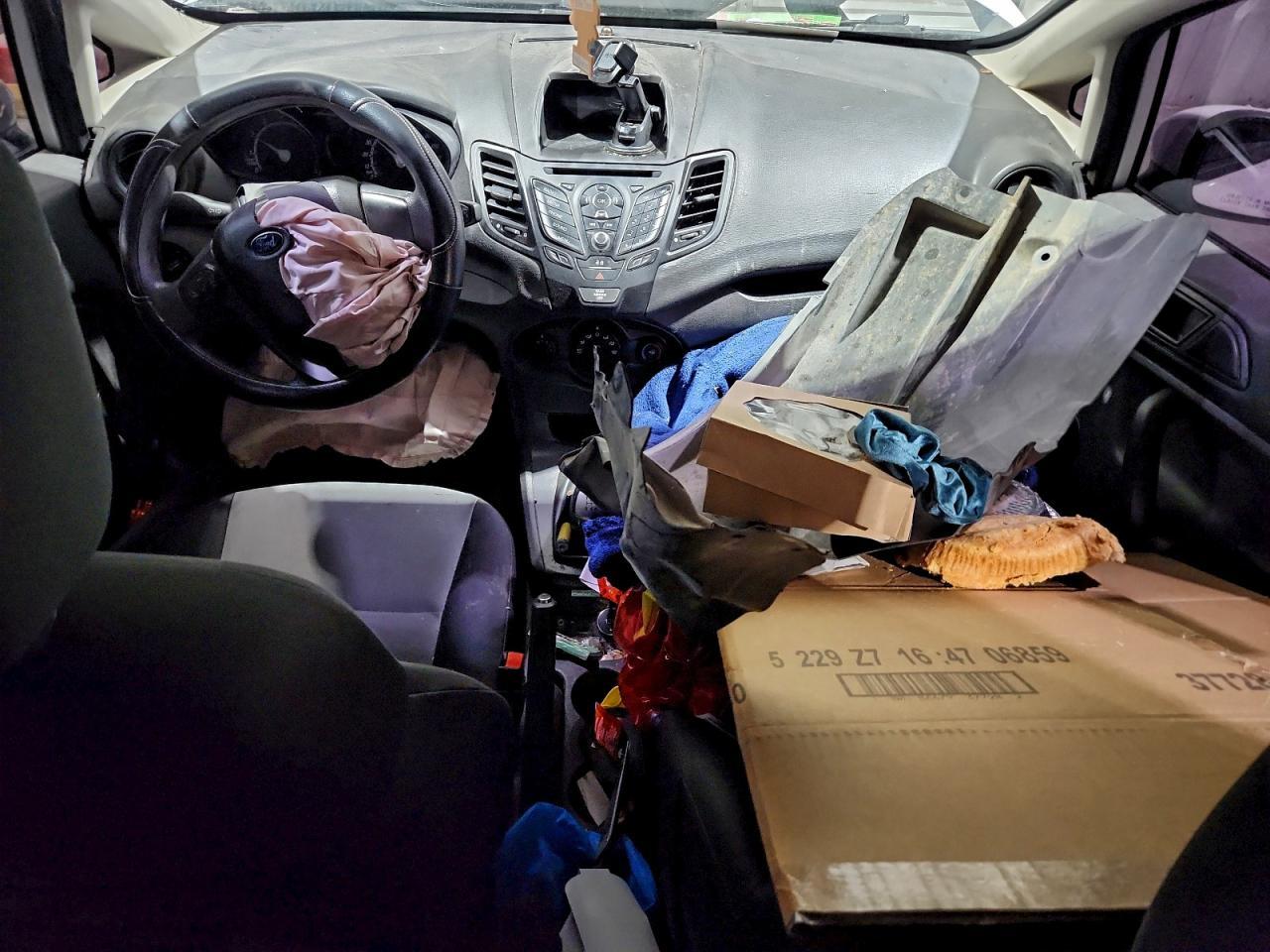 2015 FORD Fiesta