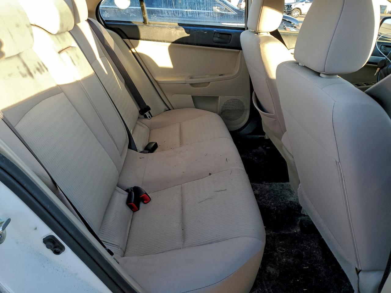 2013 MITSUBISHI LANCER