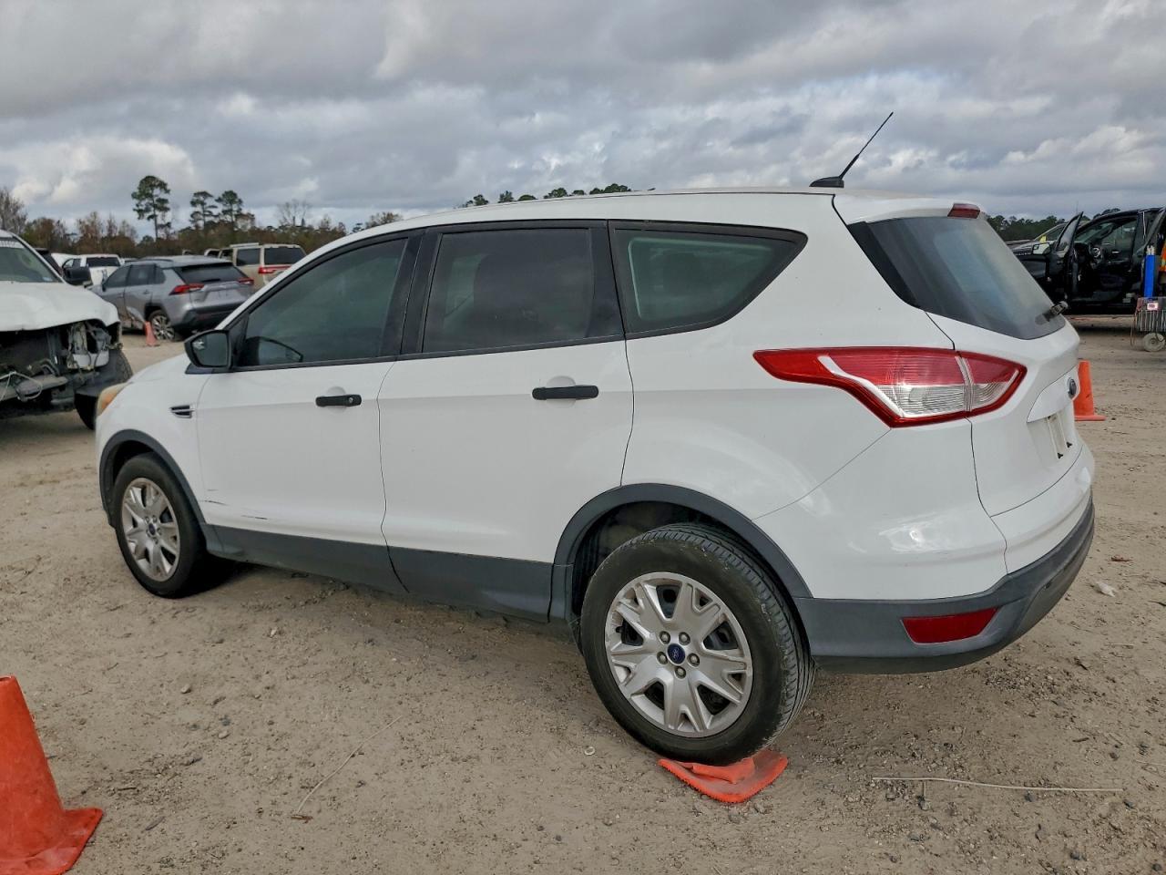 2013 FORD ESCAPE