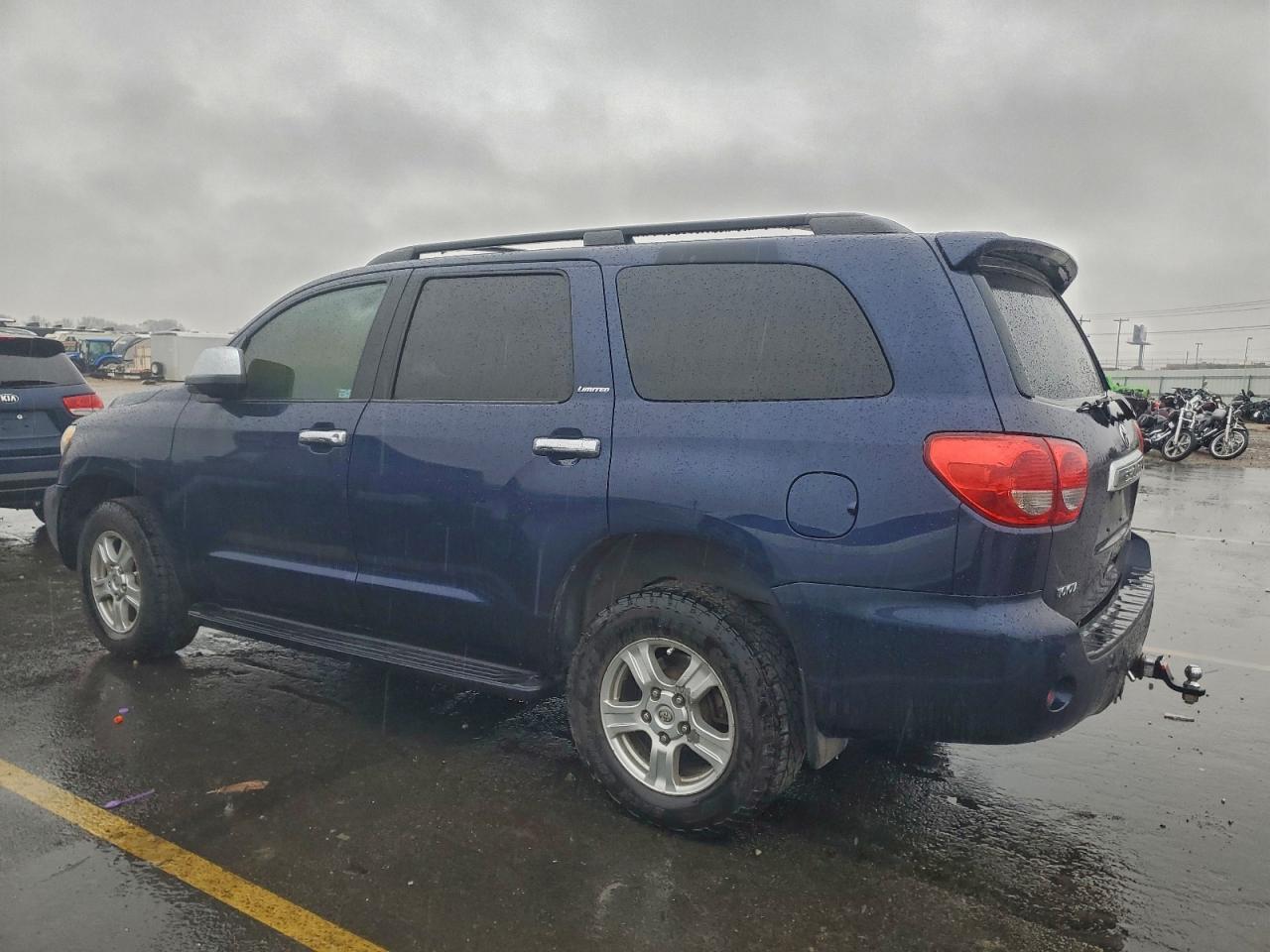 2008 TOYOTA Sequoia