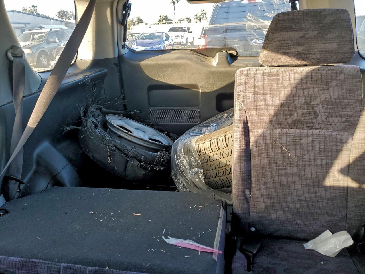 2004 HONDA CR-V