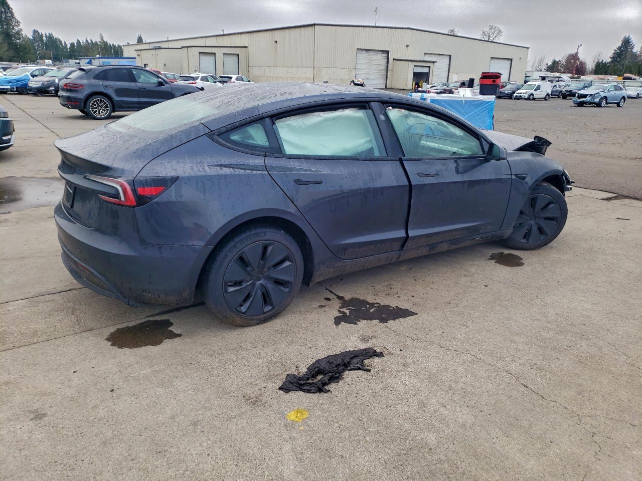 2026 TESLA MODEL 3