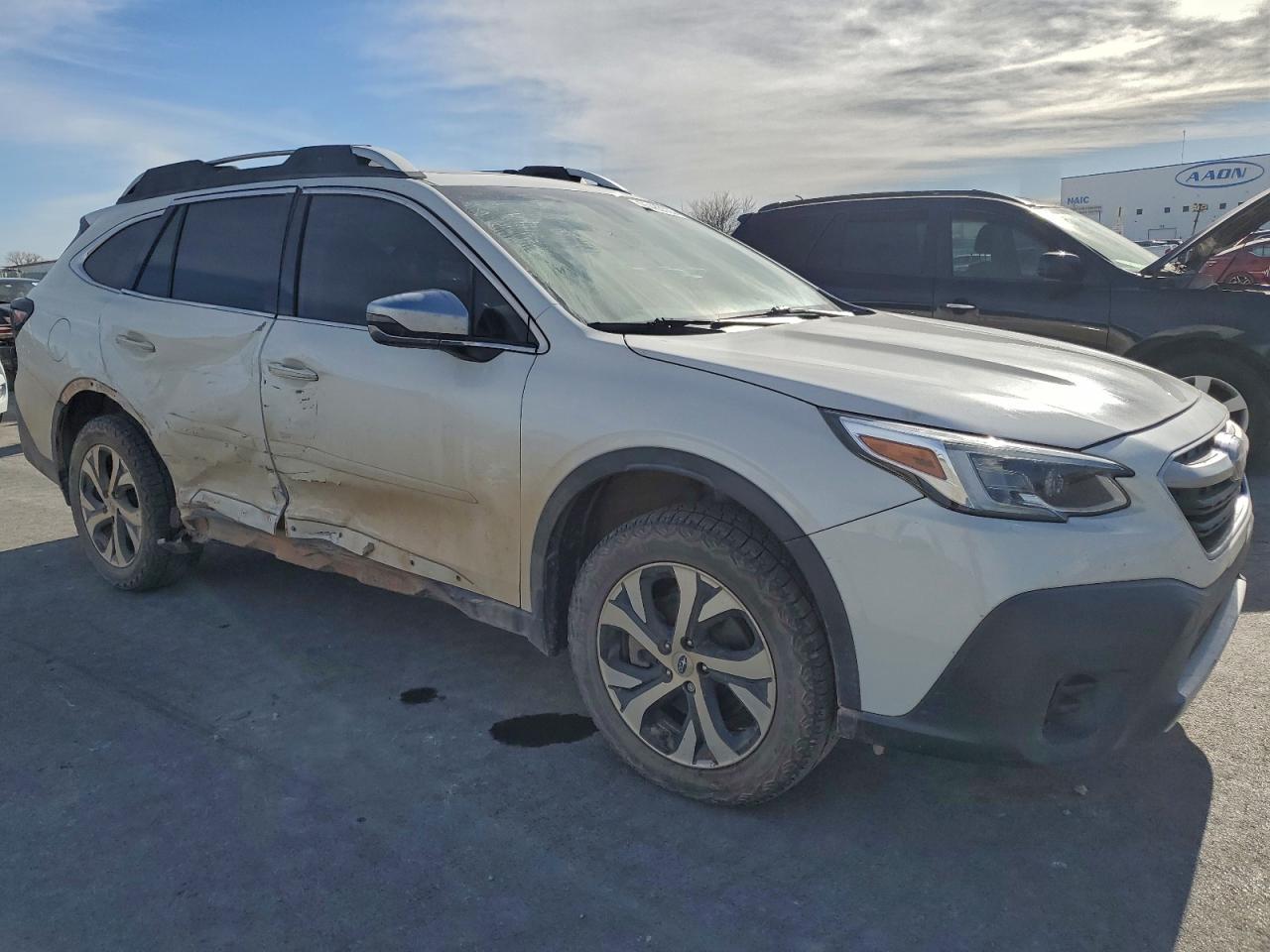 2020 SUBARU Outback