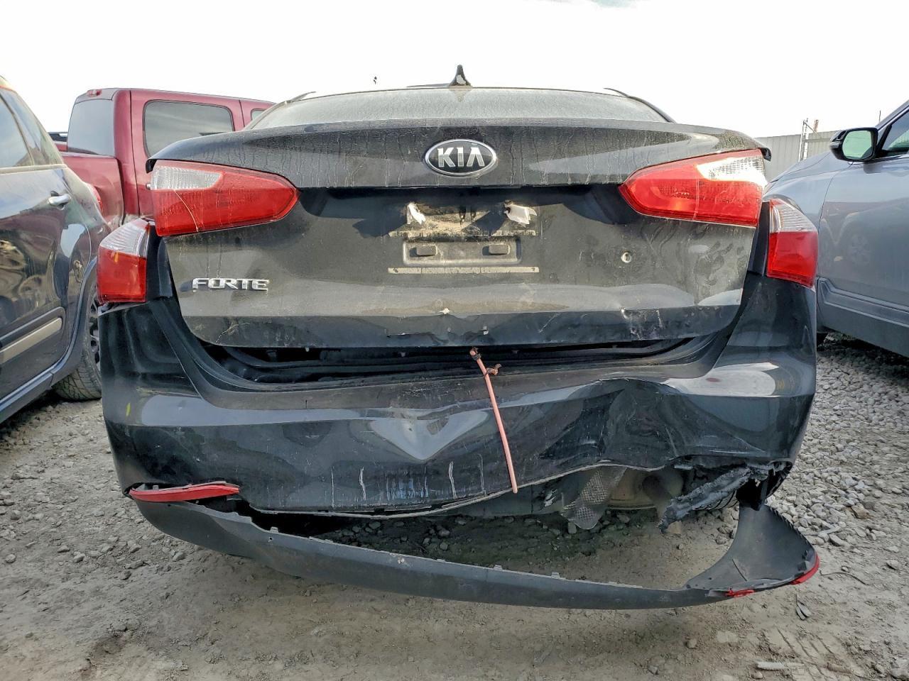 2015 KIA FORTE