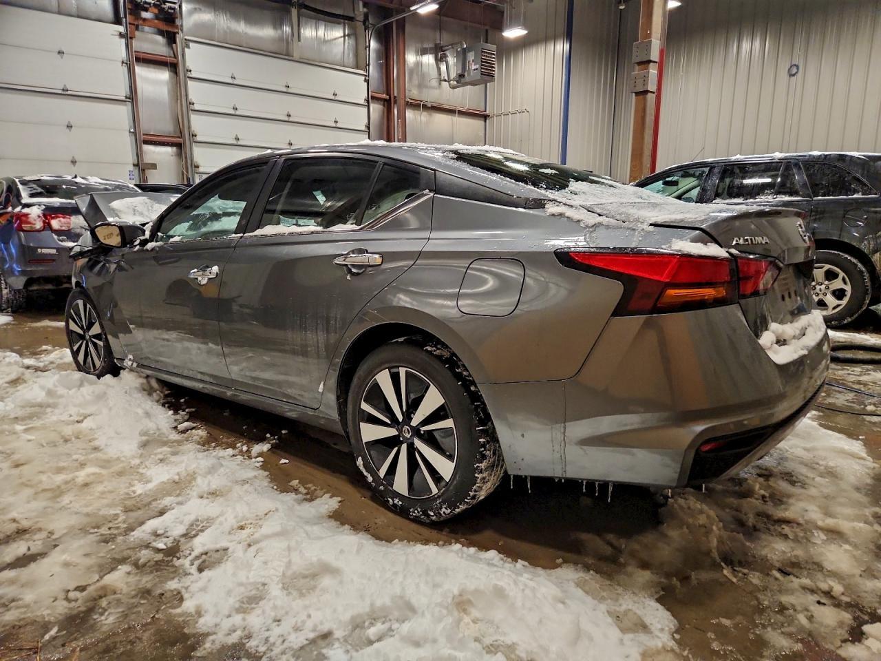 2021 NISSAN ALTIMA
