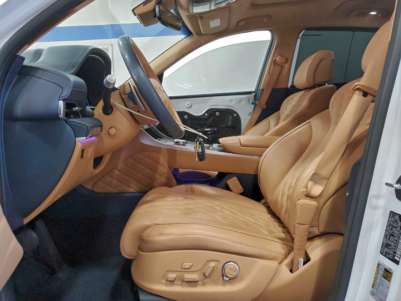 2023 GENESIS GV80