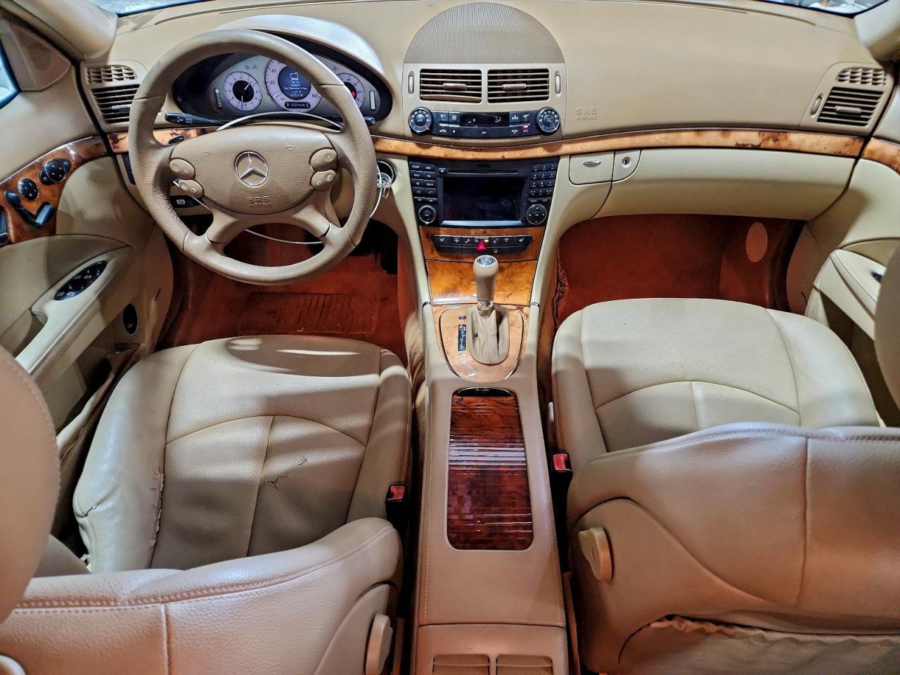 2009 MERCEDES-BENZ E-Class