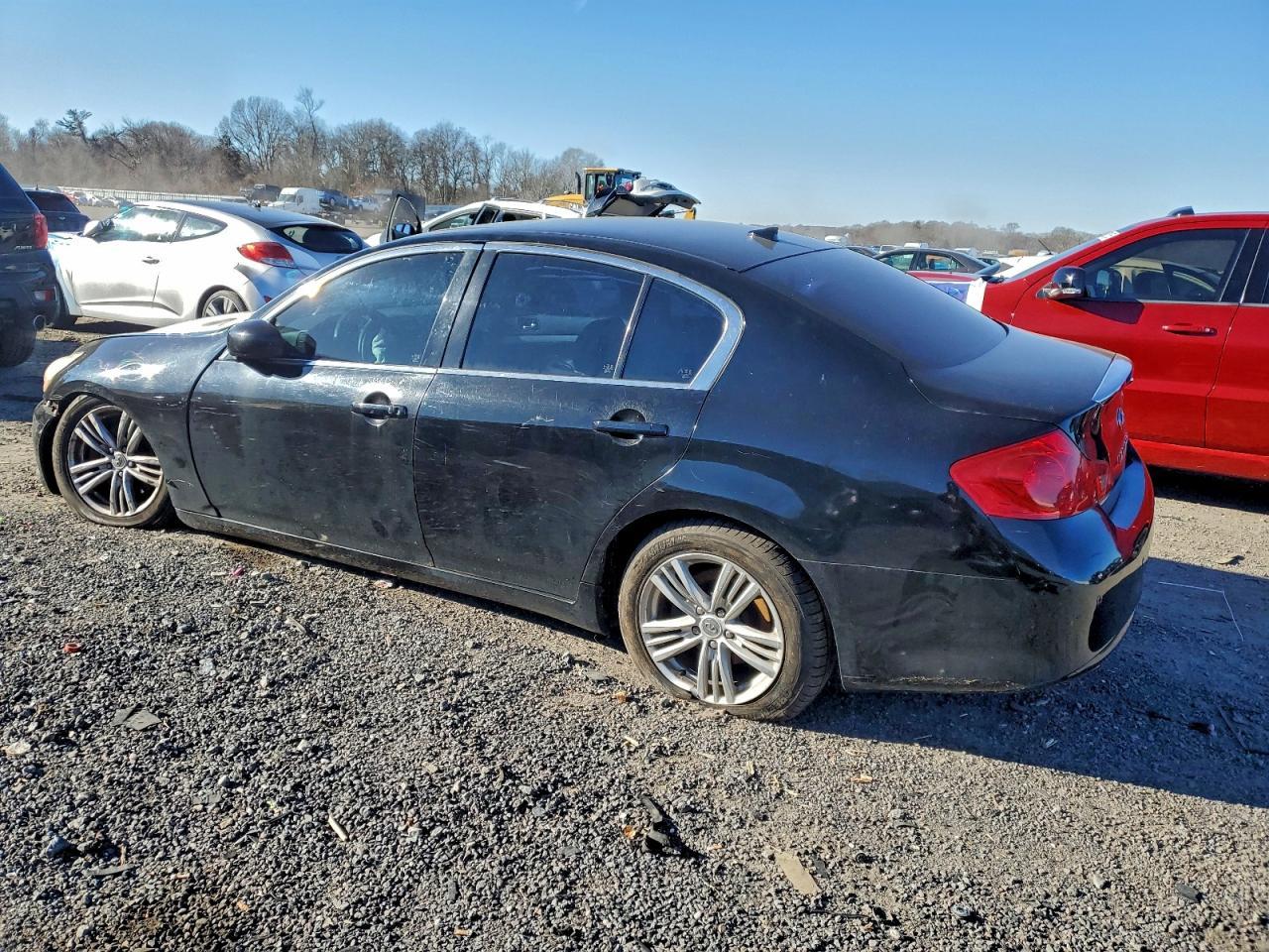 2012 INFINITI G37
