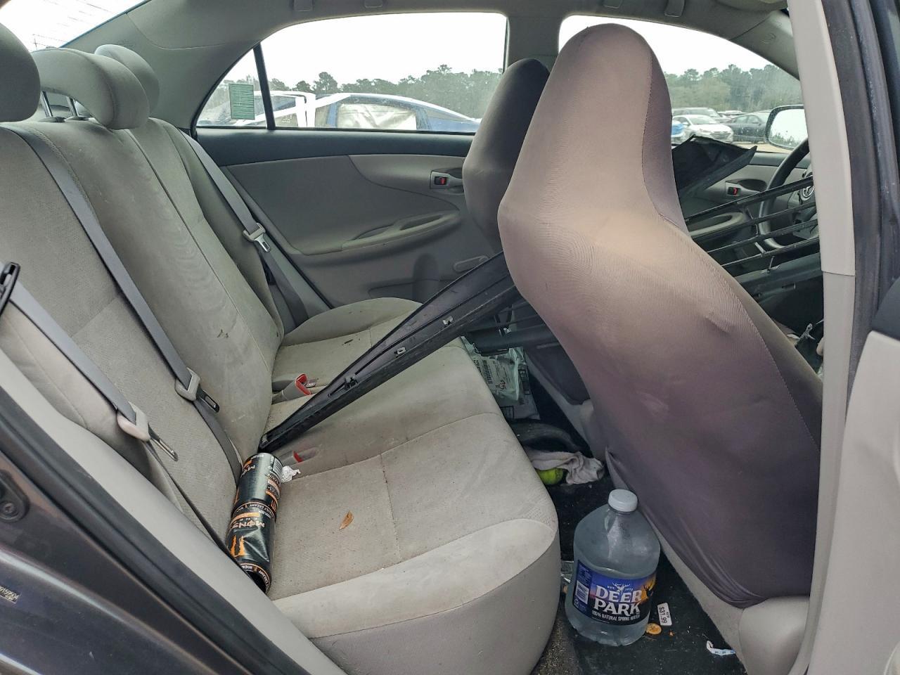 2011 TOYOTA COROLLA