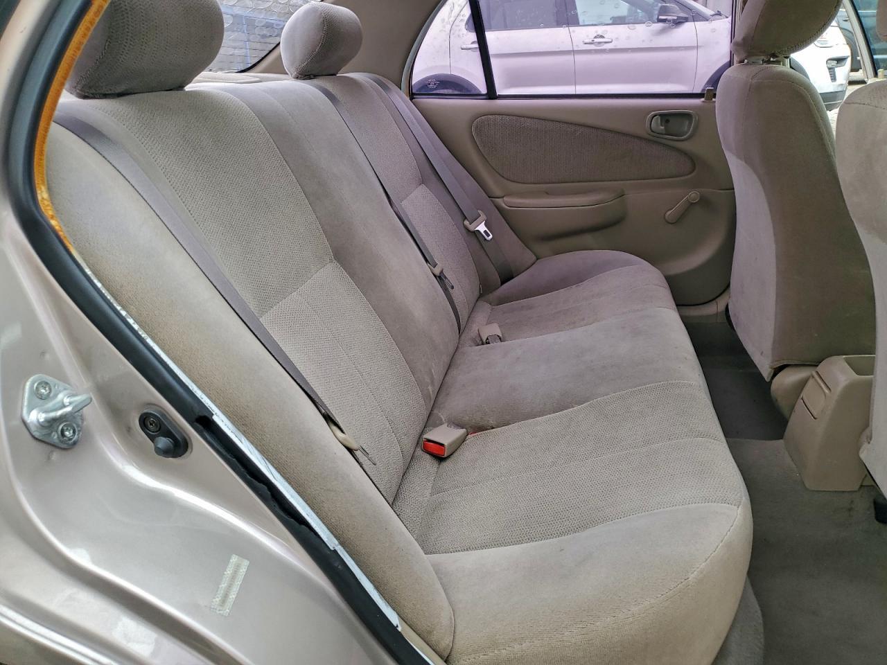2001 TOYOTA COROLLA