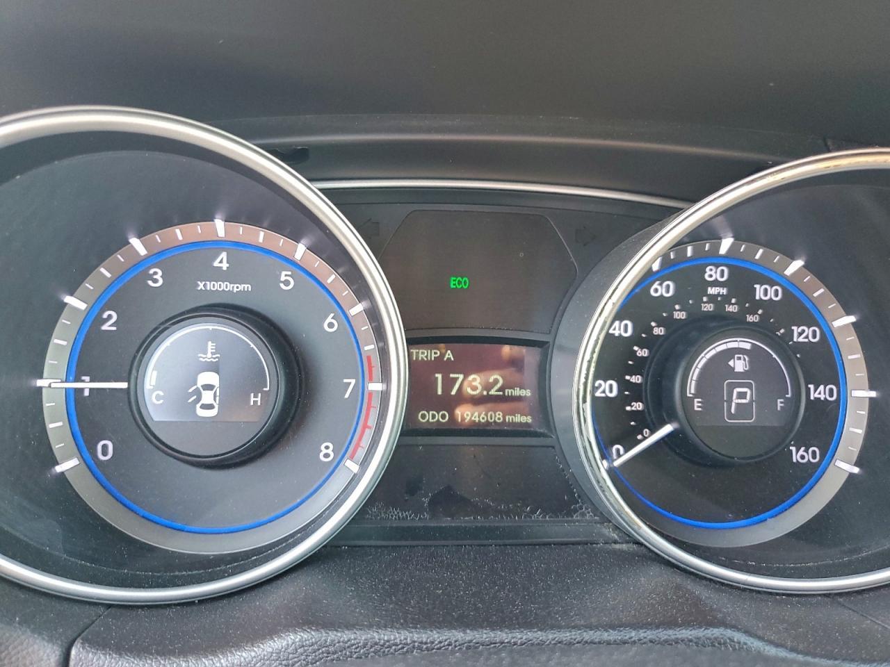 2012 HYUNDAI SONATA