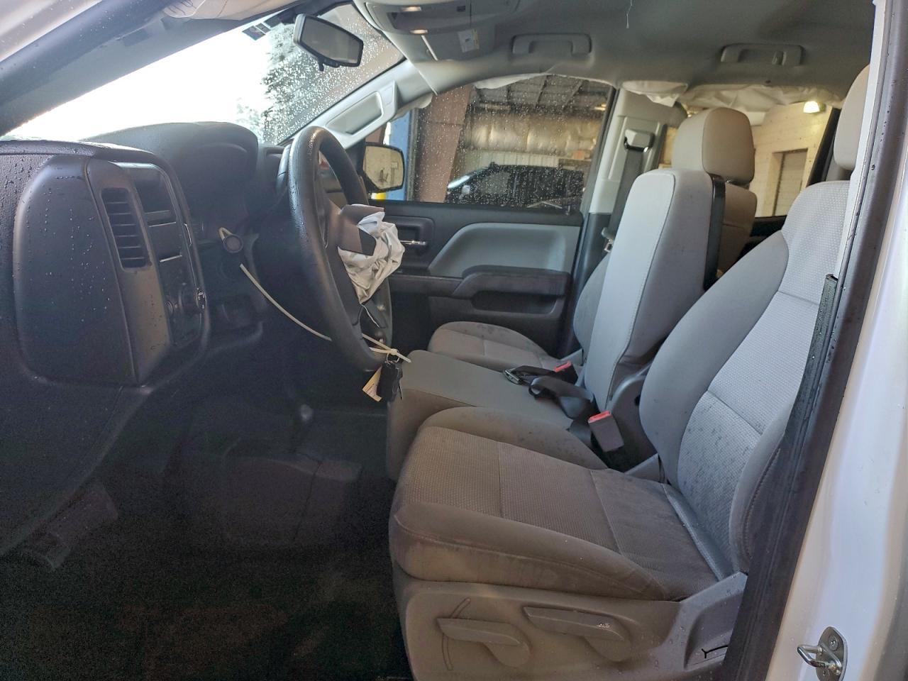 2018 CHEVROLET Silverado