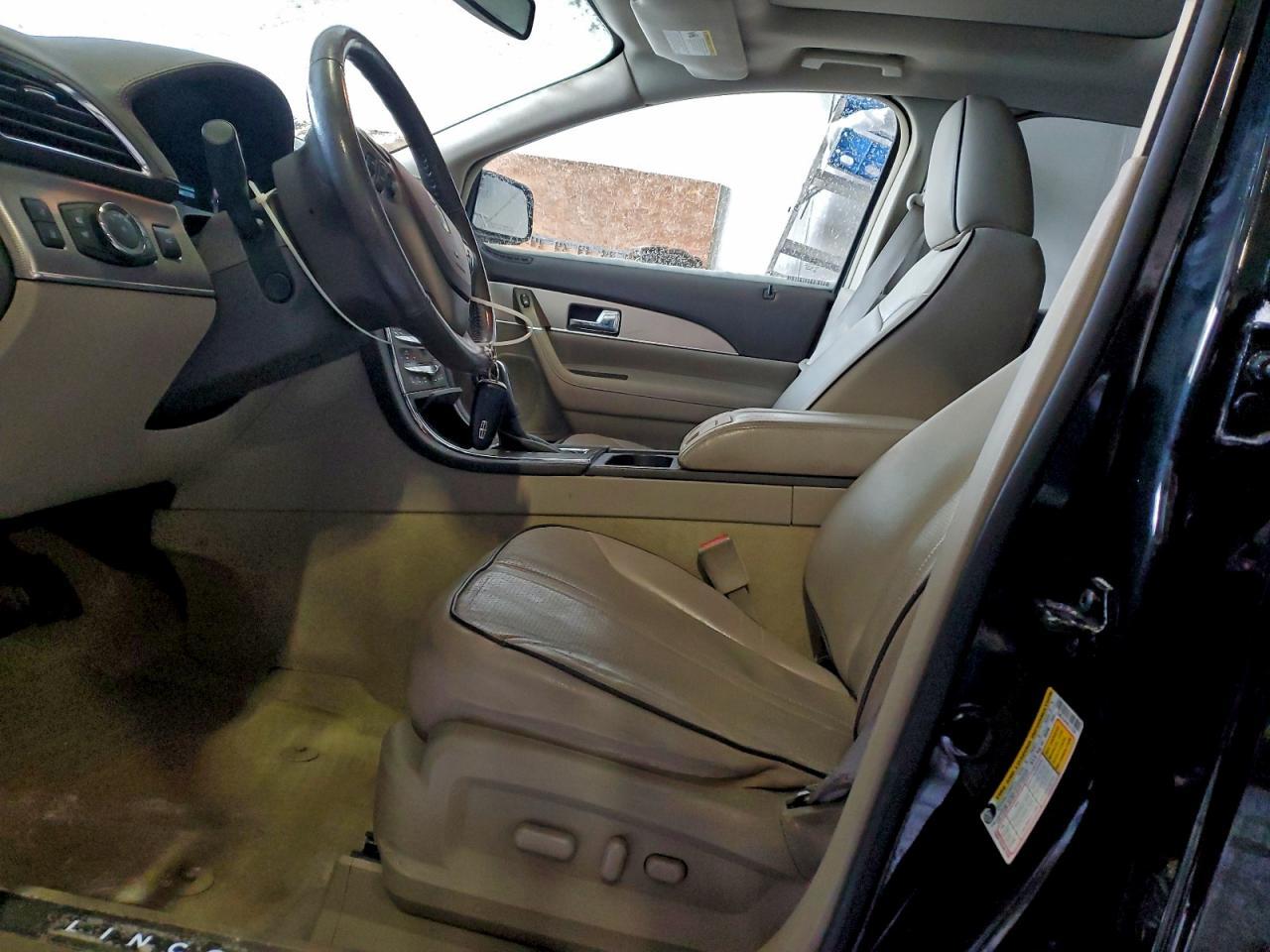 2011 LINCOLN MKX