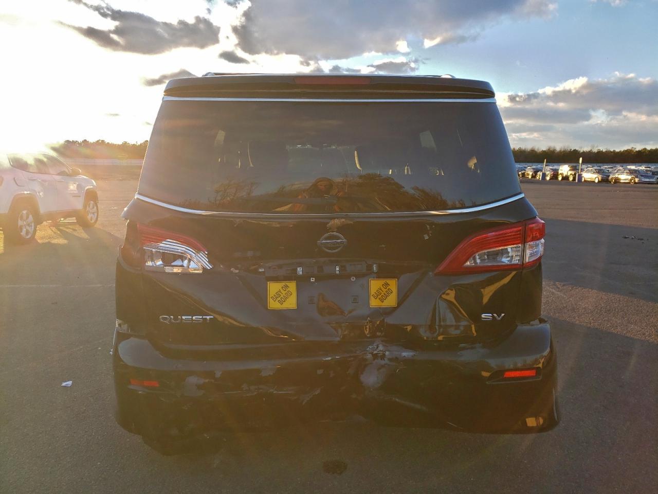 2012 NISSAN Quest