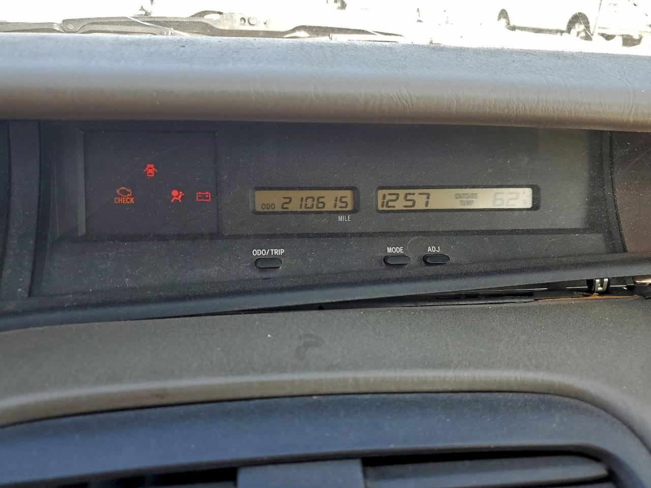 2000 TOYOTA Avalon