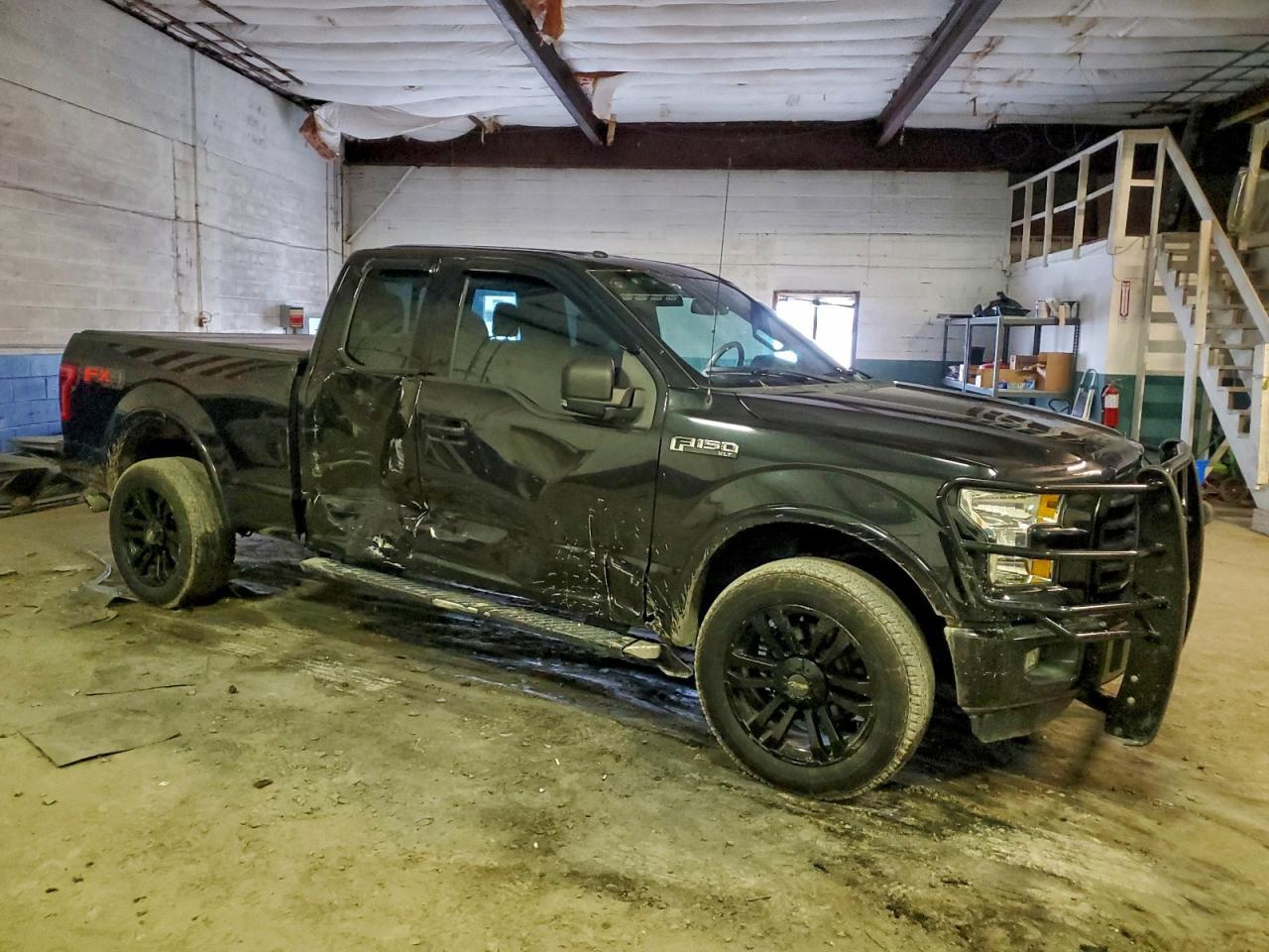 2015 FORD F-150