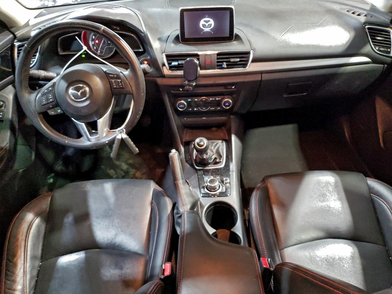 2015 MAZDA 3