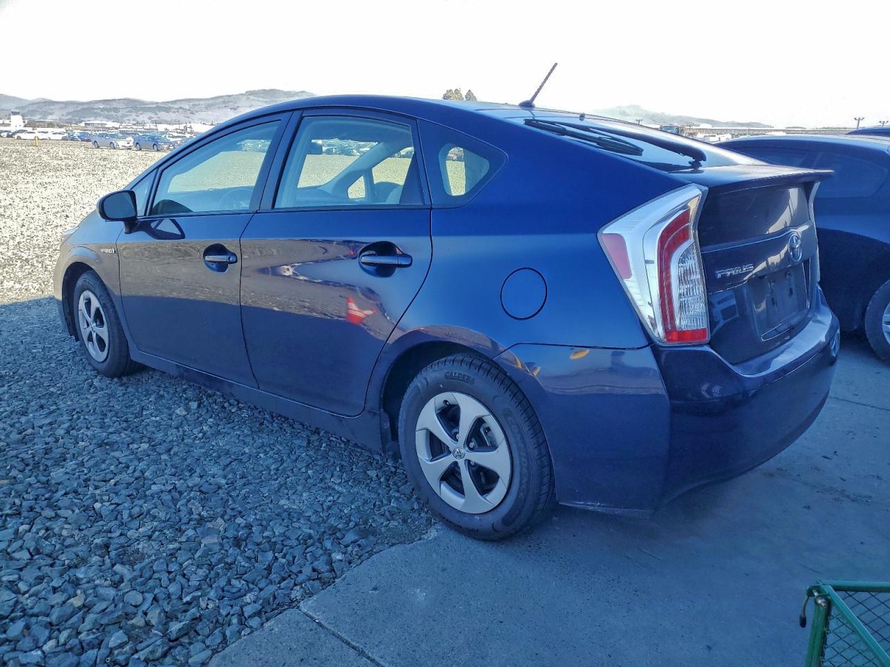 2015 TOYOTA PRIUS