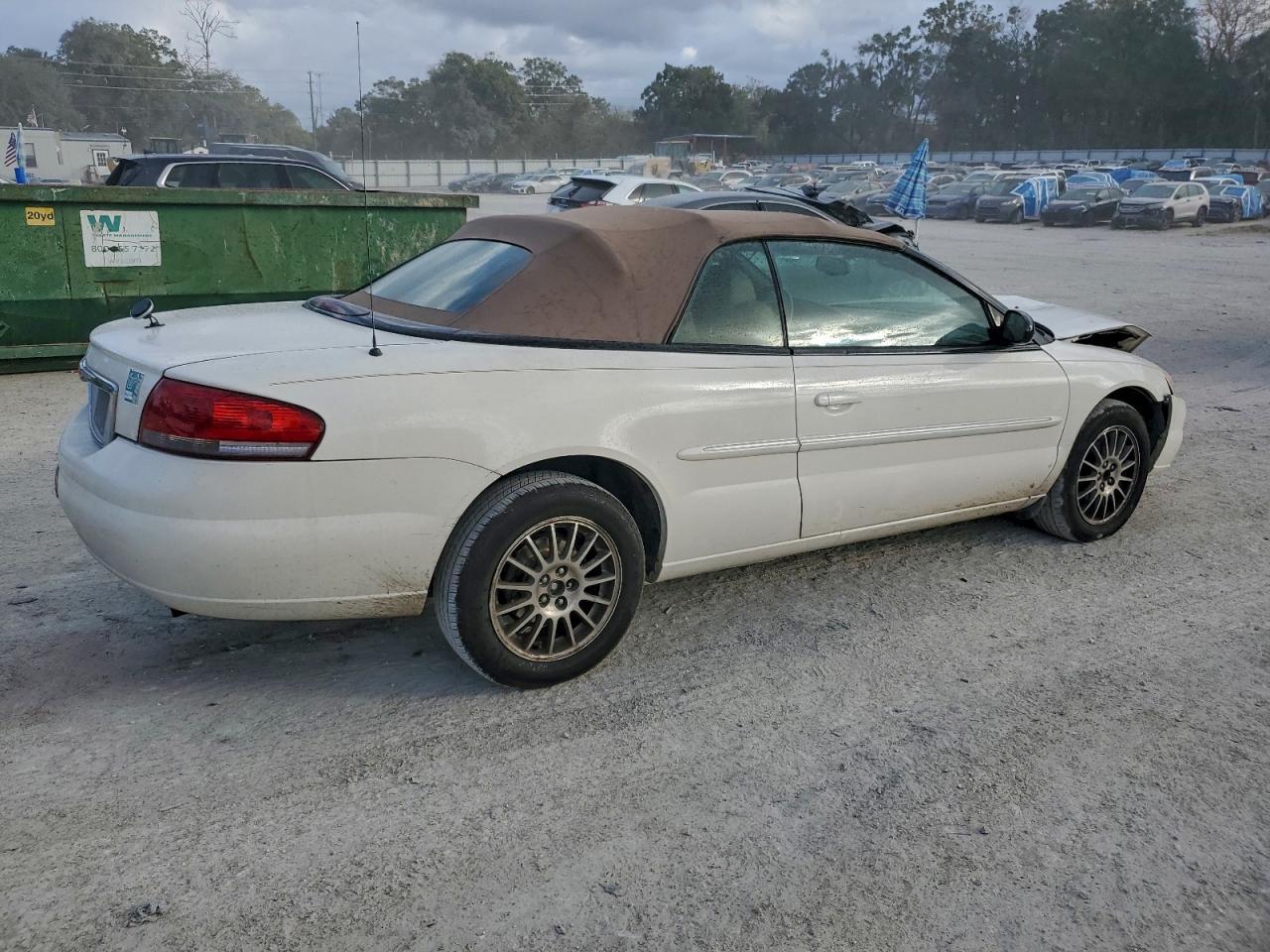 2004 CHRYSLER Sebring