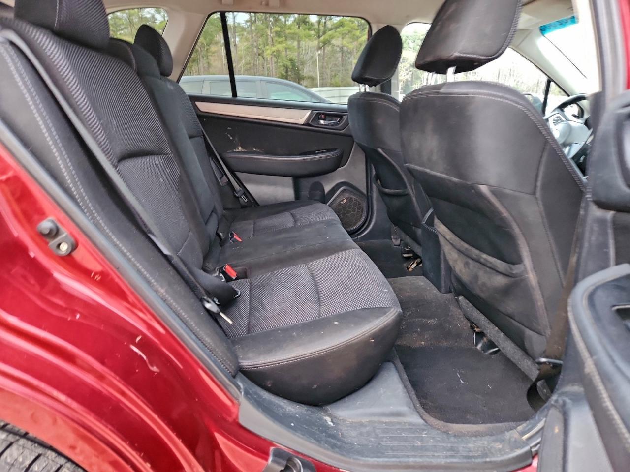 2015 SUBARU Outback