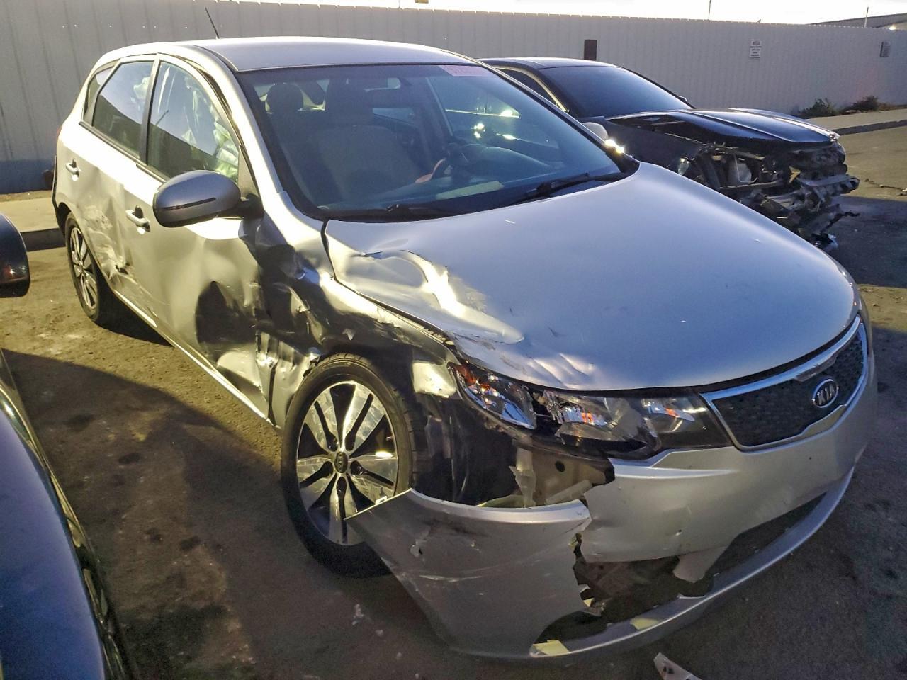 2013 KIA FORTE