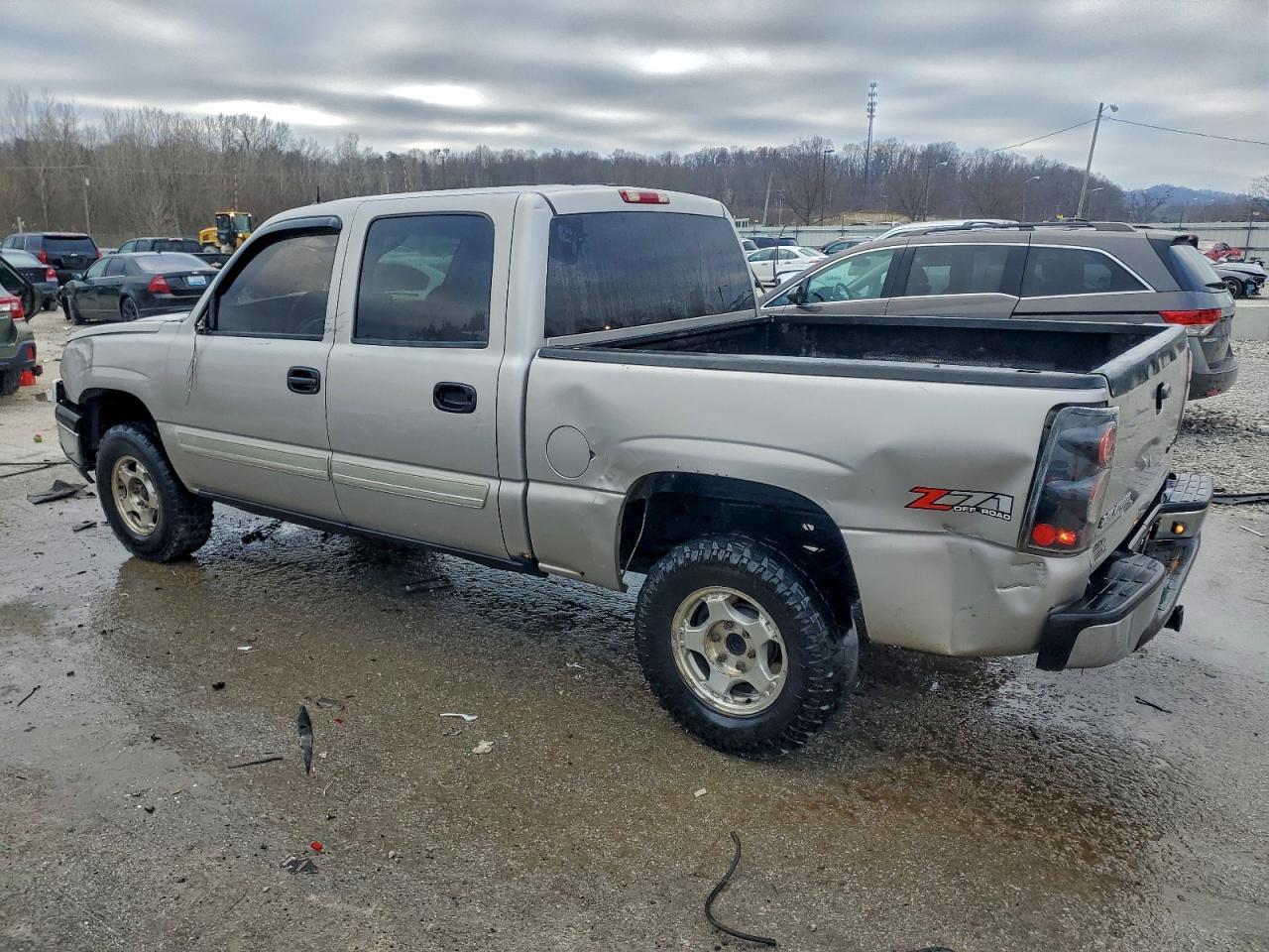 2004 CHEVROLET Silverado