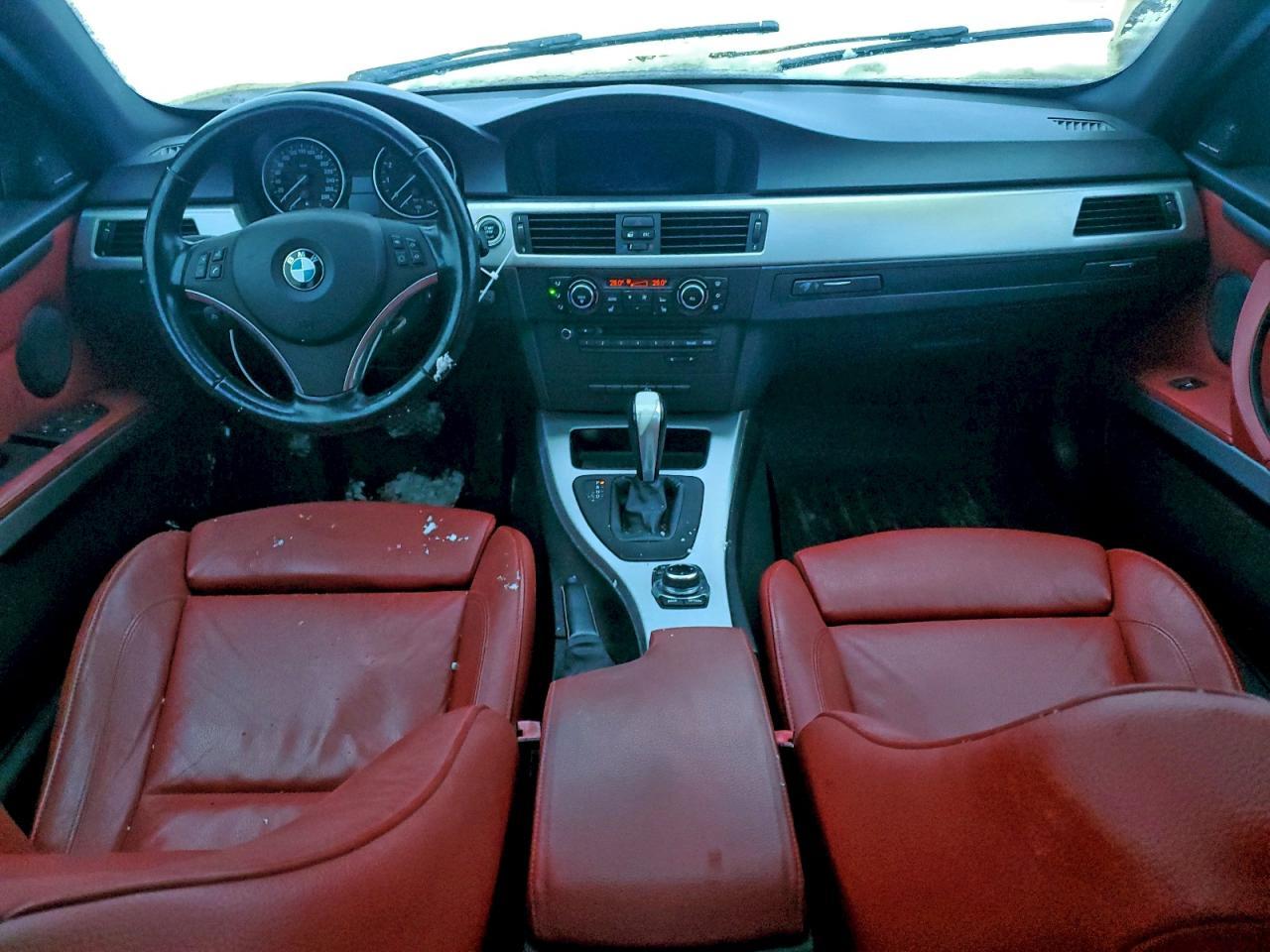 2011 BMW 3 SERIES