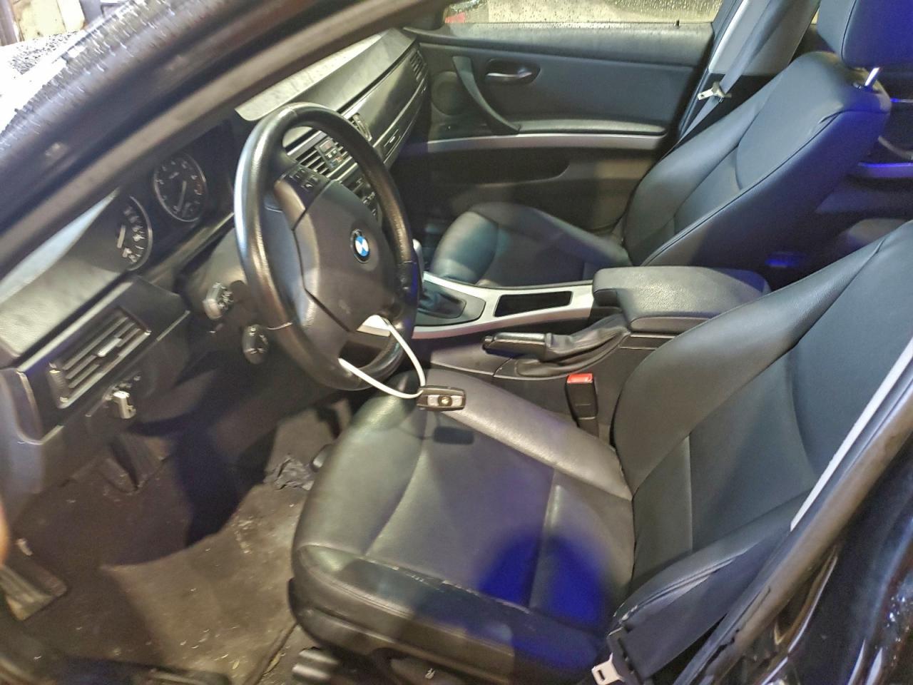 2011 BMW 3 SERIES