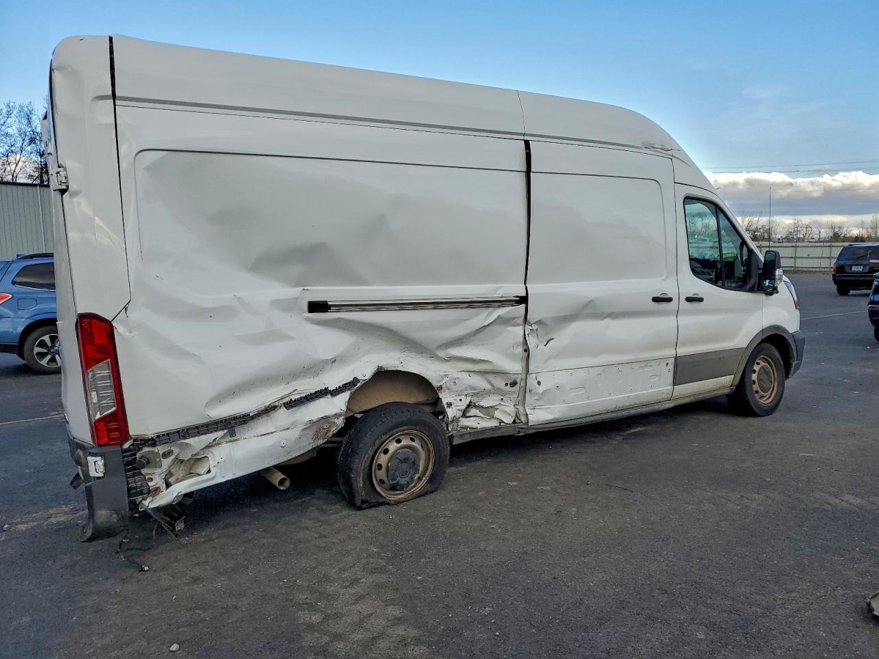 2024 FORD Transit