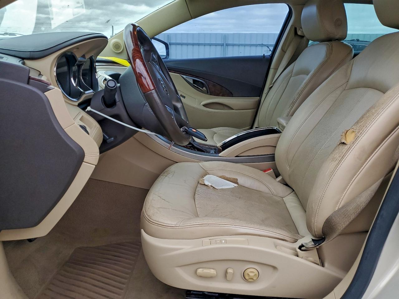 2010 BUICK LACROSSE