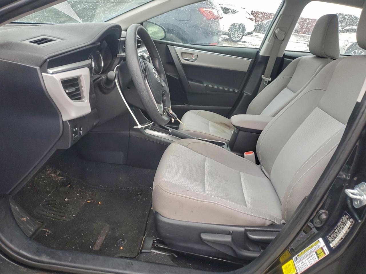 2016 TOYOTA COROLLA